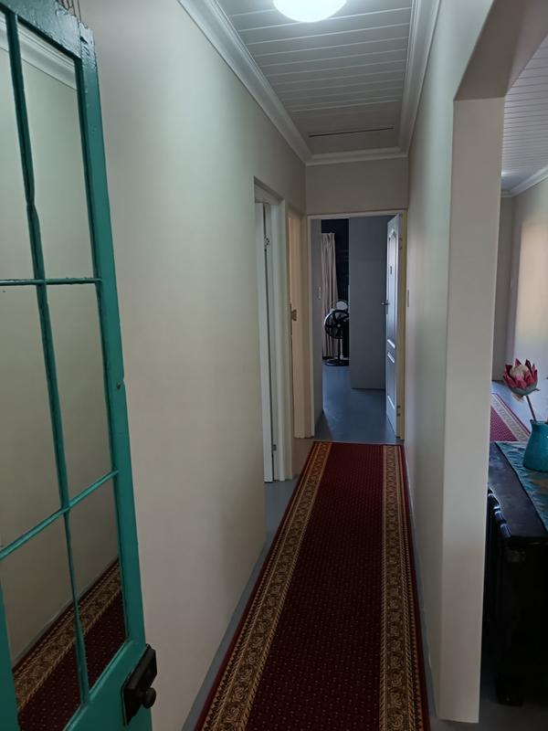 4 Bedroom Property for Sale in Hartenbos Heuwels Western Cape